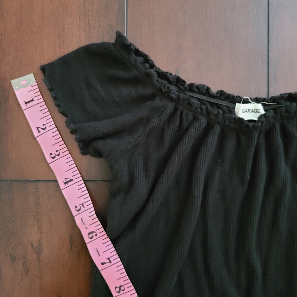 Garage Black Ruffled Top - Picture 4 of 6